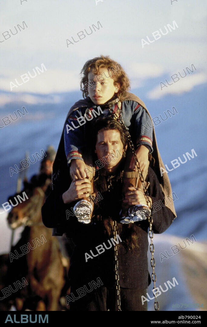 VAL KILMER und WARWICK DAVIS in WILLOW, 1988, unter der Regie von RON HOWARD. Copyright LUCASFILM.