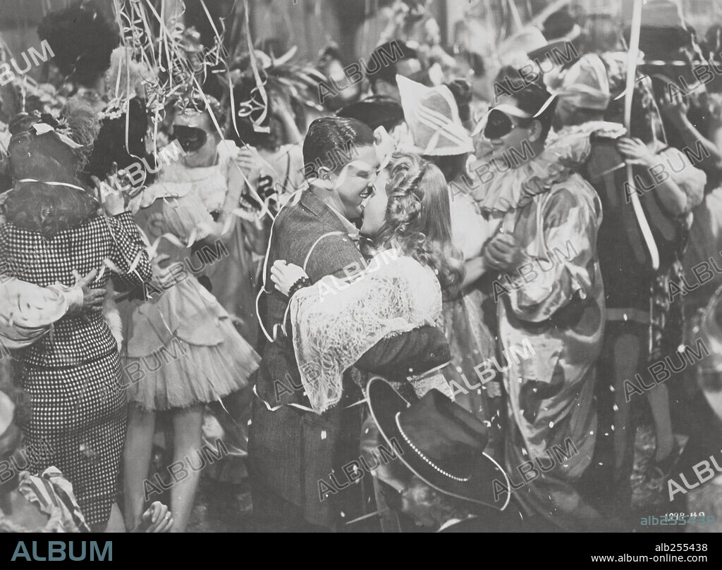 FLESH AND FANTASY, 1943, directed by JULIEN DUVIVIER. Copyright UNIVERSAL PICTURES.