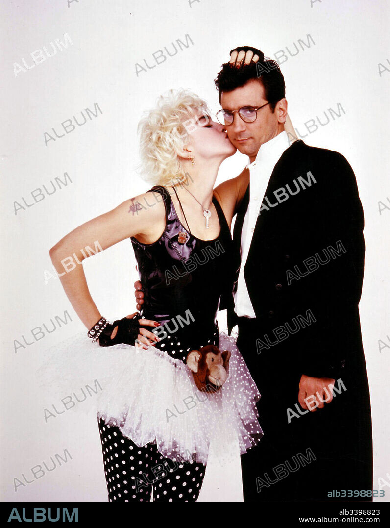GRIFFIN DUNNE and MADONNA in WHO'S THAT GIRL?, 1987, directed by JAMES FOLEY. Copyright WARNER BROTHERS.