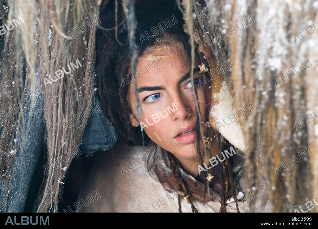 CAMILLA BELLE in 10,000 B. C., 2008, unter der Regie von ROLAND EMMERICH. Copyright WARNER BROS. PICTURES/LEGENDARY PICTURES/MARK GORDON PROD./ / UPTON, OLIVER.