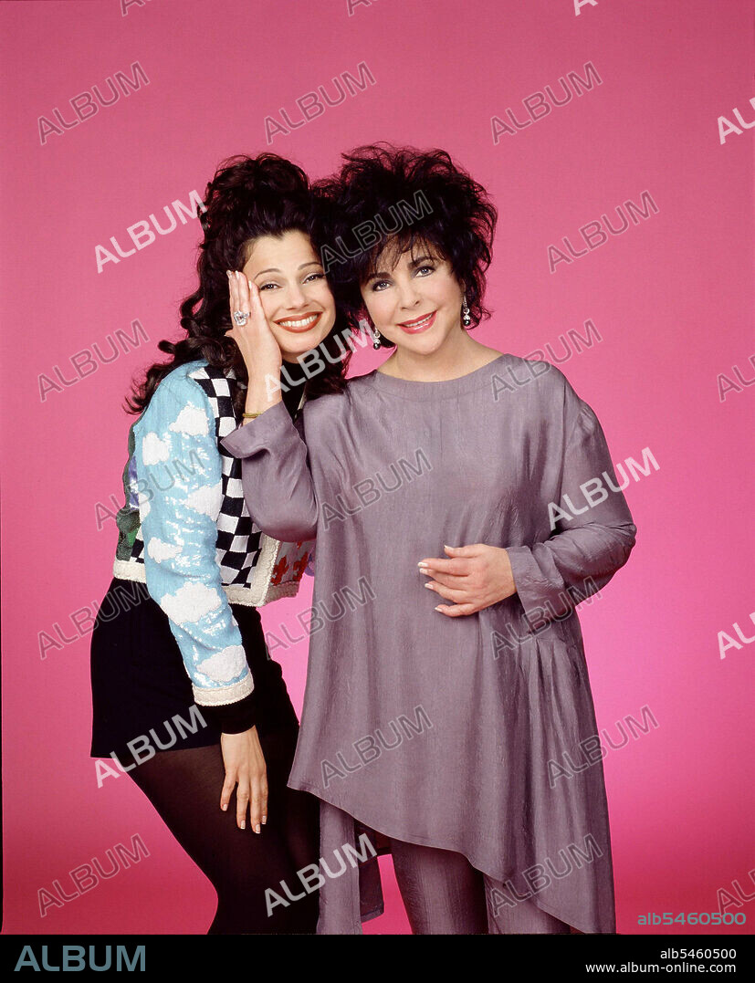 ELIZABETH TAYLOR and FRAN DRESCHER in THE NANNY, 1993, directed by DOROTHY LYMAN. Copyright COLUMBIA BROADCASTING SYSTEM/APATOW PRODUCTIONS.