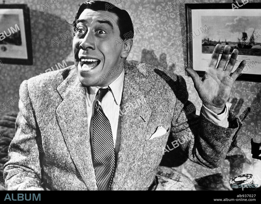 FERNANDEL dans BONIFACE SOMNAMBULE, 1951, réalisé par MAURICE LABRO. Copyright LA SOCIETE DES FILMS SIRIUS.