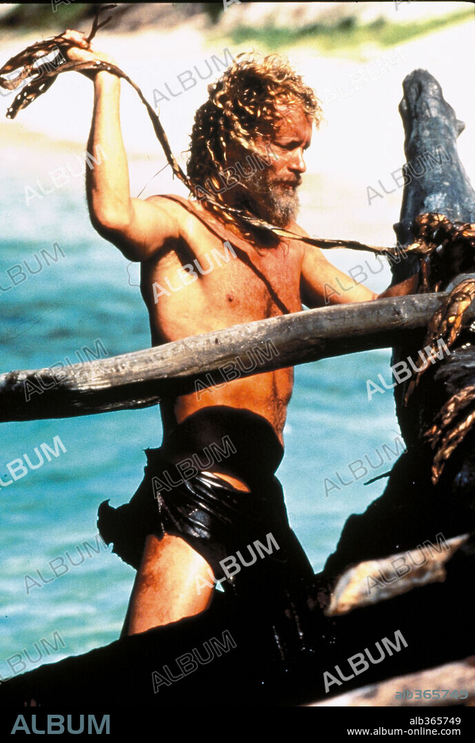 TOM HANKS in CAST AWAY, 2000, directed by ROBERT ZEMECKIS. Copyright DREAMWORKS PICTURES/TWENTIETH CENTURY FOX.