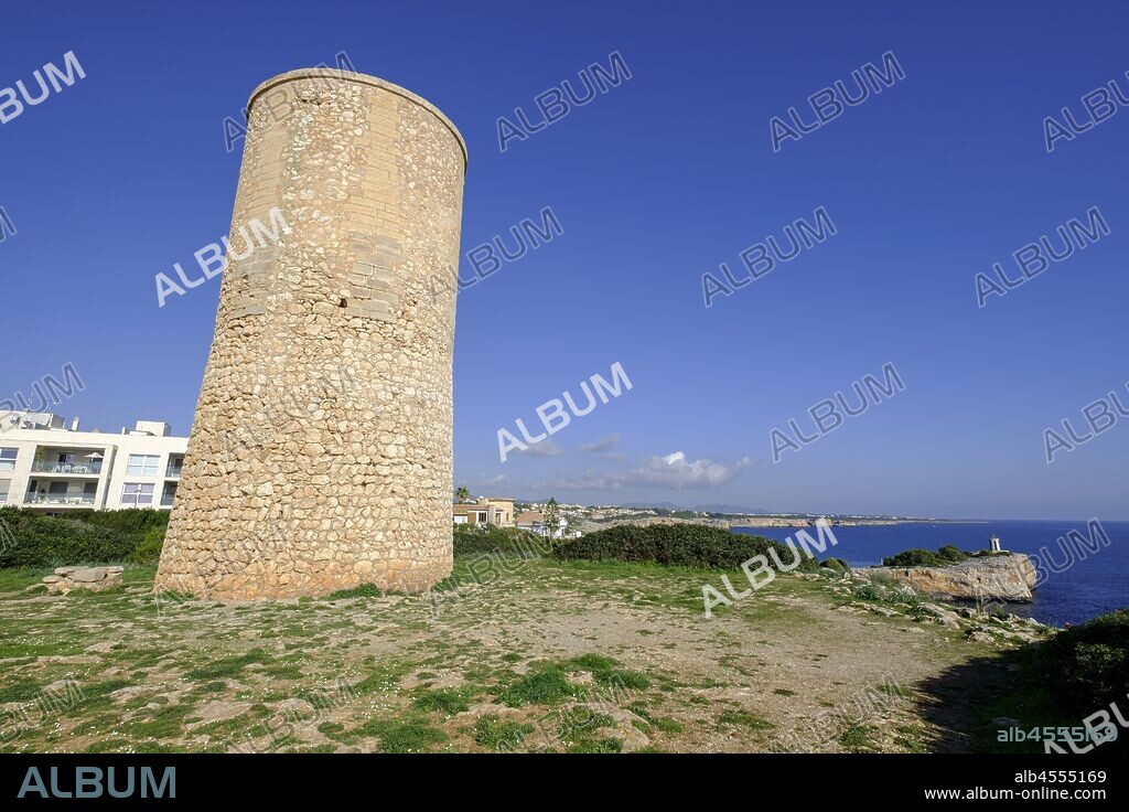 torre del Serral dels Falcons, 1577, Porto Cristo, Manacor, Mallorca, Balearic islands, spain.