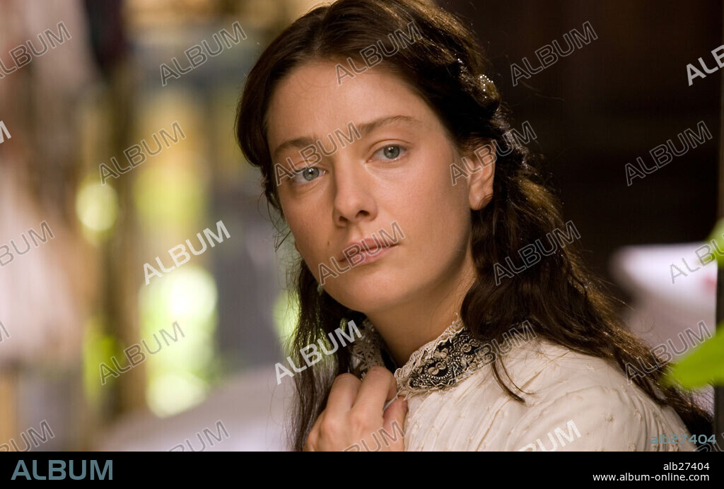 GIOVANNA MEZZOGIORNO in DIE LIEBE IN DEN ZEITEN DER CHOLERA, 2007 (LOVE IN THE TIME OF CHOLERA), unter der Regie von MIKE NEWELL. Copyright NEW LINE CINEMA/STONE VILLAGE PICTURES/GROSVENOR PARK MEDIA / DAZA, DANIEL.