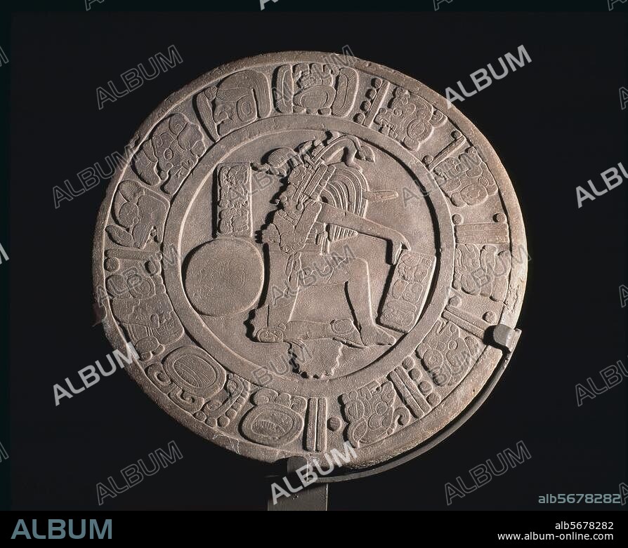 Maya-Culture, Late classical, 591 AD. Relief on a stone discus depicting a ballplayer who is knocking away the ball with his hip. Limestone, diameter 56 cm, width 13 cm. Origin: La Esperanza bei Chinkultic, Chiapas, Mexiko. Inv. Nr. 10-080364. Mexico City, Museo Nacional de Antropologia.