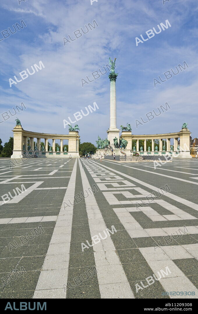 The Millennium monument, with archangel Gabriel on top, Heroes Square (Hosok tere), Budapest, Hungary, Europe.