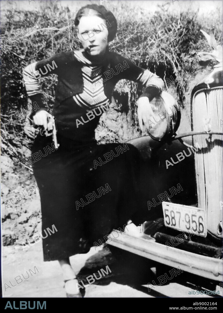 Bonnie and Clyde. Bonnie Elizabeth Parker (October 1, 1910 - May 23, 1934) and Clyde Chestnut Barrow (March 24, 1909 - May 23, 1934) were an American criminal couple who travelled the Central United States with their gang during the Great Depression, known for their bank robberies, although they preferred to rob small stores or rural funeral homes. Their exploits captured the attention of the American press and its readership during what is occasionally referred to as the "public enemy era" between 1931 and 1934.