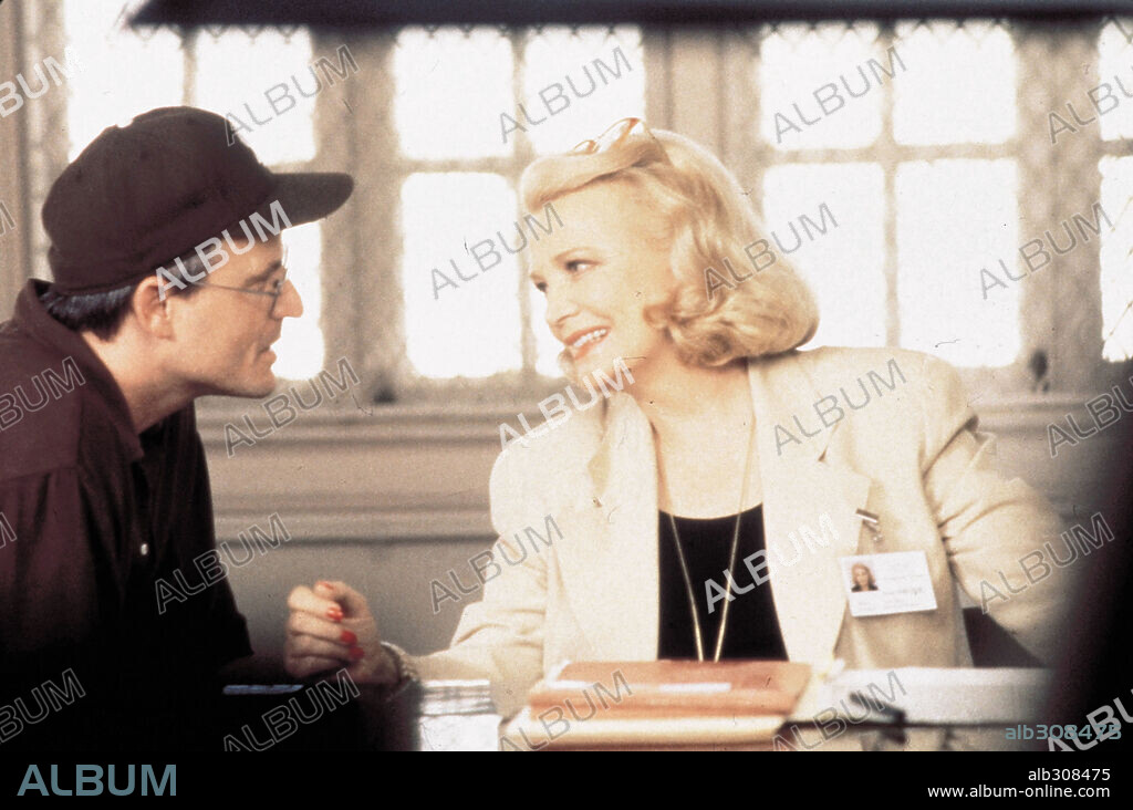 GENA ROWLANDS en ATRAPADA ENTRE DOS HOMBRES, 1997 (SHE'S SO LOVELY), dirigida por NICK CASSAVETES. Copyright MIRAMAX / RUDOLPH, JOYCE.