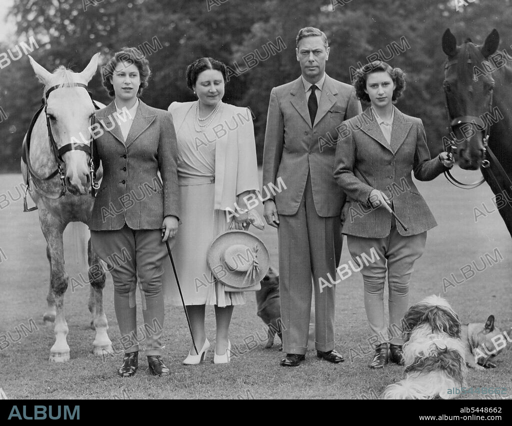 Royal Lodge Windsor July 8th 1946 - King George VI, Queen Mother, Queen Elizabeth & Princess Margaret with Horses. June 16, 1953. (Photo by Camera Press Ltd.).