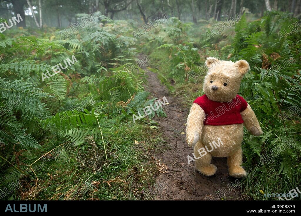 CHRISTOPHER ROBIN, 2018, directed by MARC FORSTER. Copyright WALT DISNEY PICTURES.