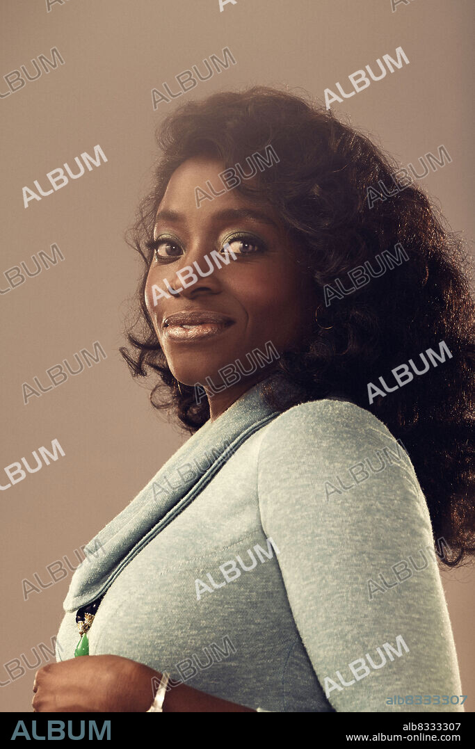 IDARA VICTOR in MINX, 2022, directed by CARRIE BROWNSTEIN, CRAIG JOHNSON, JAKE SCHREIER, MAX WINKLER, NATALIA LEITE, RACHEL LEE GOLDENBERG and STELLA MEGHIE. Copyright LIONSGATE TELEVISION.