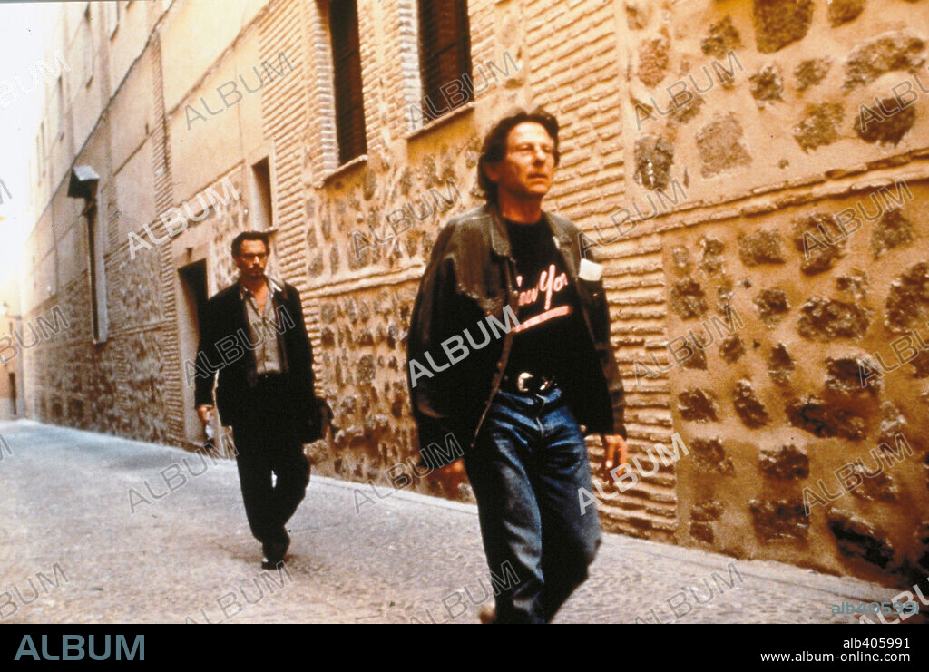 JOHNNY DEPP y ROMAN POLANSKI en LA NOVENA PUERTA, 1999 (THE NINTH GATE), dirigida por ROMAN POLANSKI. Copyright ARTISAN ENTERTAINMENT.