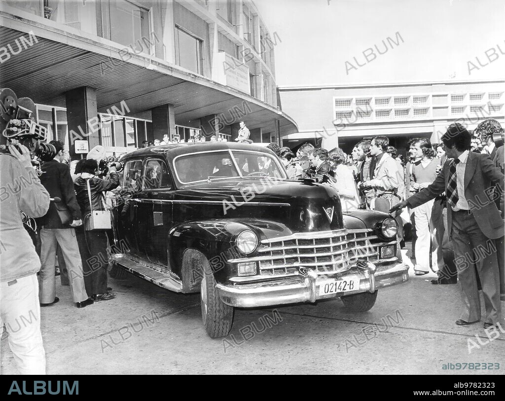 Madrid, 3/2/1977. Armored car given by Ceaucescu to Santiago Carrillo, in which the Spanish communist leader attended the "Eurocommunist summit" where he met with Georges Marchais and Enrico Berlinguer.