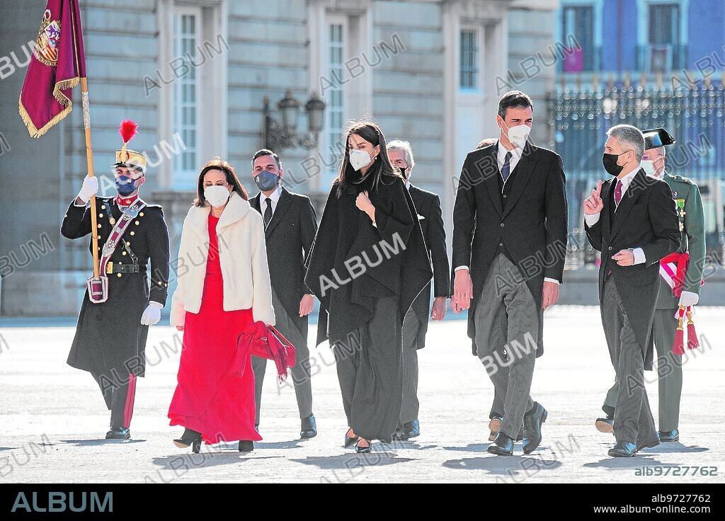 Madrid, 01/06/2021. Armory Square. Military Easter. King Felipe and Queen Letizia preside alongside the President of the Government, Pedro Sánchez, the Minister of Defense Margarita Robles and the Minister of the Interior Grande Marlaska. Photo: De San Bernardo / POOL. ARCHDC.