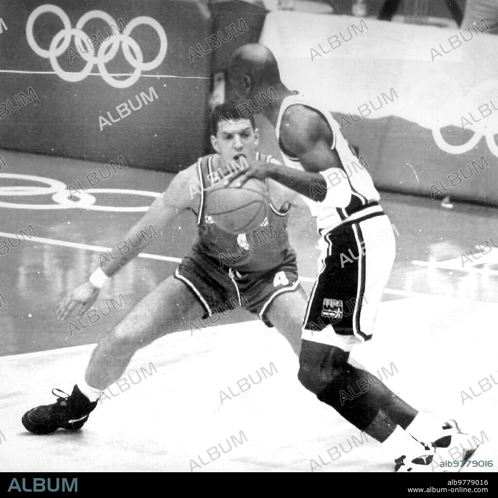 August 7, 1992. Barcelona...9..8..92...Olympic Games Barcelona 92...United States Croatia basketball match.