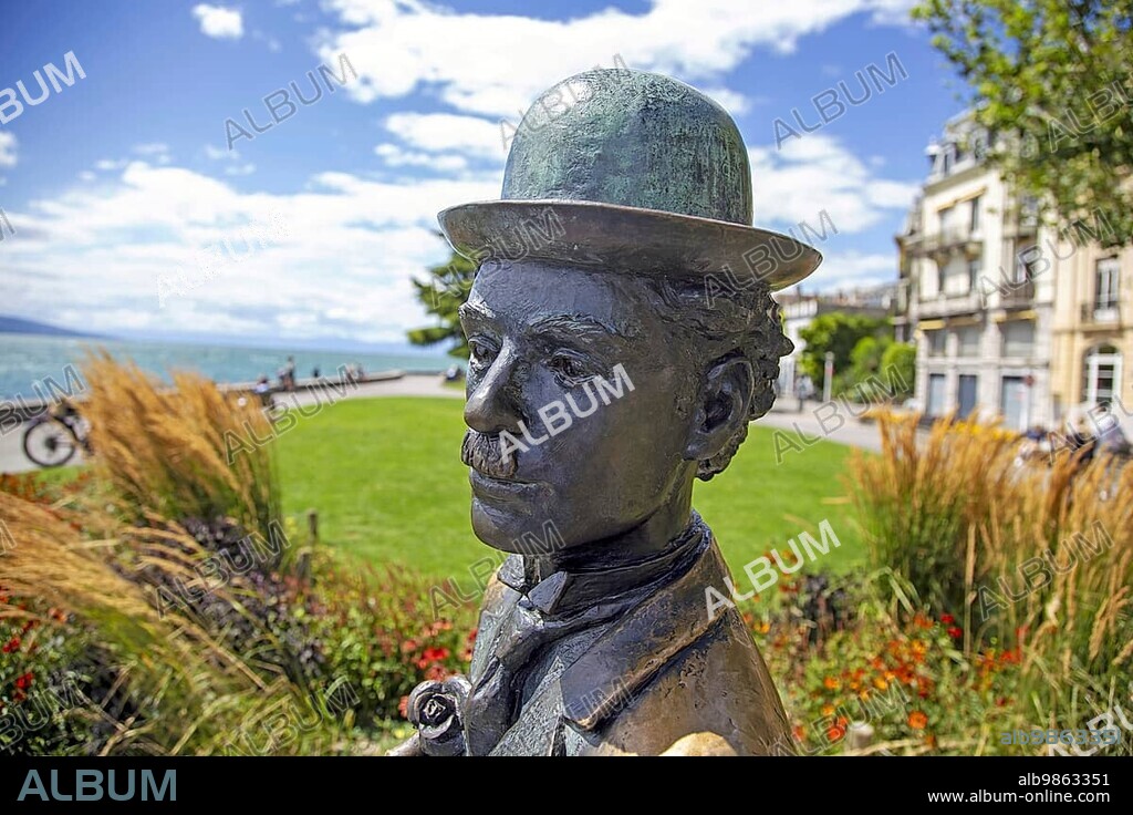 Charlie Chaplin, statue by John Doubleday, Vevey waterfront, Canton Vaud, Switzerland