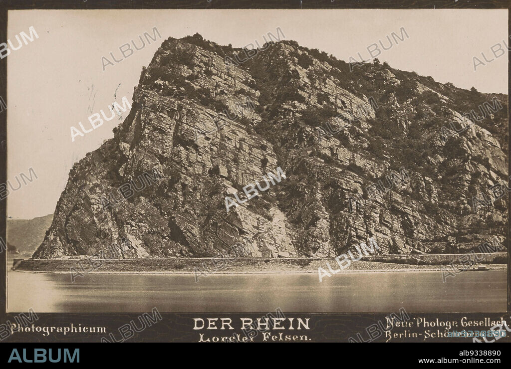 Der Rhein/ Lorelei Felsen (title on object), Photographicum (series title on object), maker: Neue Photographische Gesellschaft (mentioned on object), Loreley, 1896, photographic support, gelatin silver print, height 99 mm × width 148 mm.