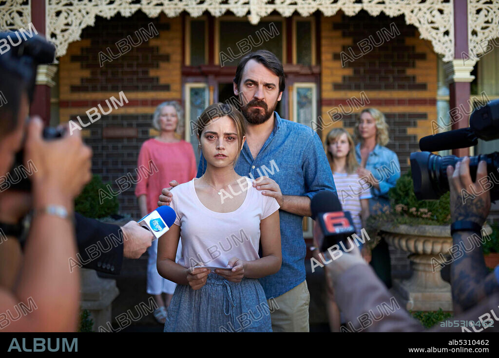 EWEN LESLIE and JENNA COLEMAN in THE CRY, 2018, directed by GLENDYN IVIN. Copyright BBC.