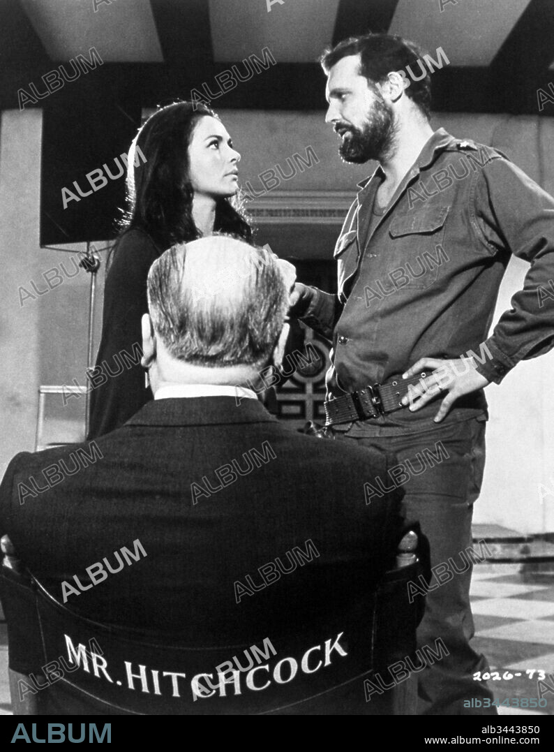 ALFRED HITCHCOCK, JOHN VERNON and KARIN DOR in TOPAZ, 1969, directed by ALFRED HITCHCOCK. Copyright UNIVERSAL PICTURES.