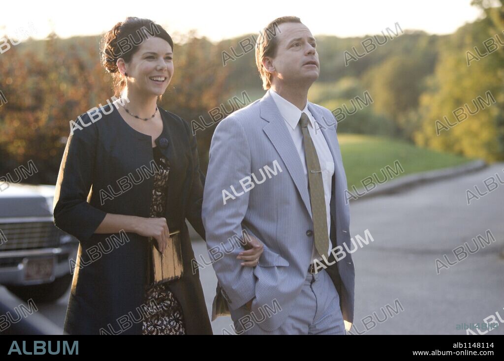 GREG KINNEAR y LAUREN GRAHAM en DESTELLOS DE GENIO, 2008 (FLASH OF GENIUS), dirigida por MARC ABRAHAM. Copyright INTERMITTENT PROD./SPYGLASS ENTERTAINMENT/UNIVERSAL PICTURES / HAYES, KERRY.