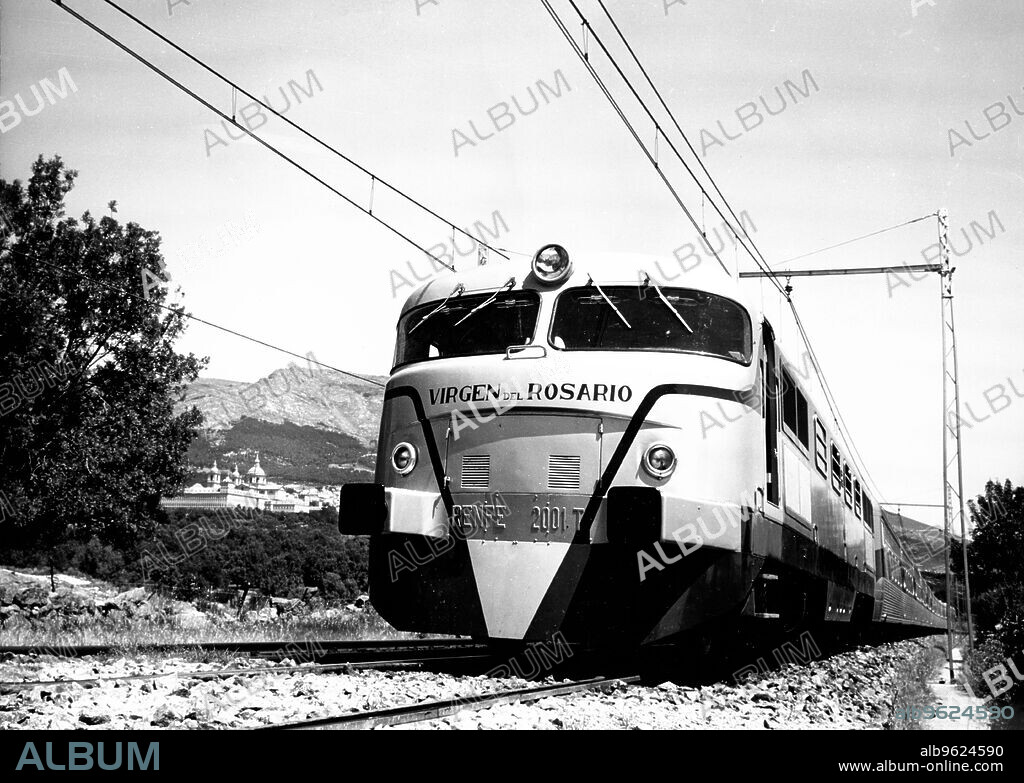 Automotive train Talgo III, 1950.
