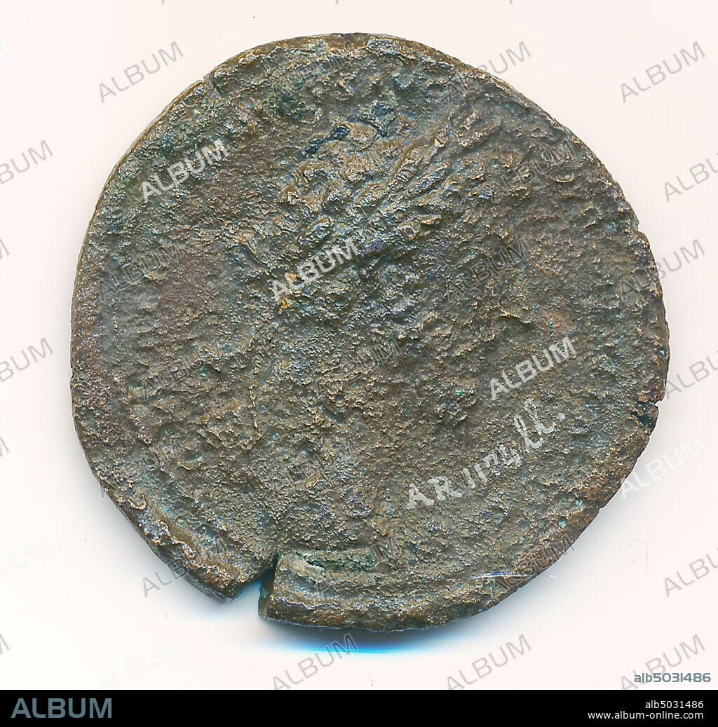 Vz: laureate head no, M AVREL ANTONINUS AUG - ARMENIACUS PM, Kz: Victoria r., At her feet Armenia between S-C, VICT AVC TRP XVIII IMP II COS III, coin, sestertius, Marcus Aurelius, metal , copper, Diam. 34 mm, wt. 18.65 gr, Roman 163-164, the Netherlands, South Holland, Leidschendam-Voorburg, Voorburg, Arentsburg.