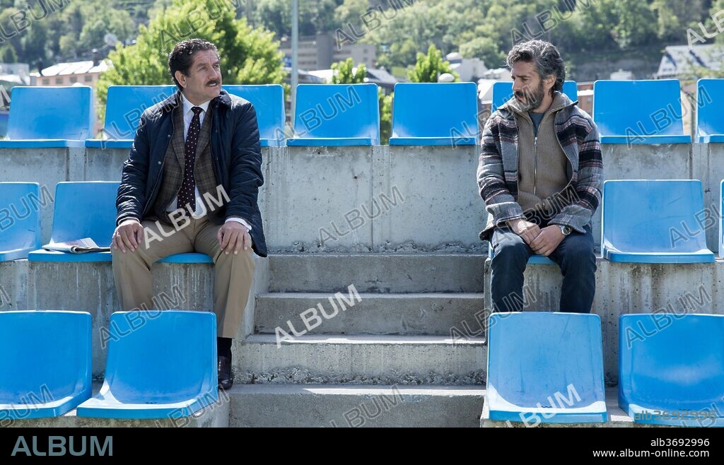 LEONARDO SBARAGLIA y PEDRO CASABLANC en FÉLIX, 2018. Copyright MOVISTAR+ / BELLO, VICTOR.
