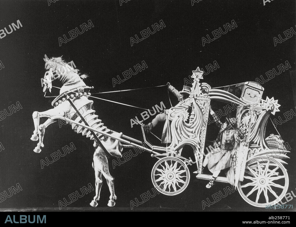 CINDERELLA, 1898, directed by GEORGE ALBERT SMITH. Copyright MELIES.