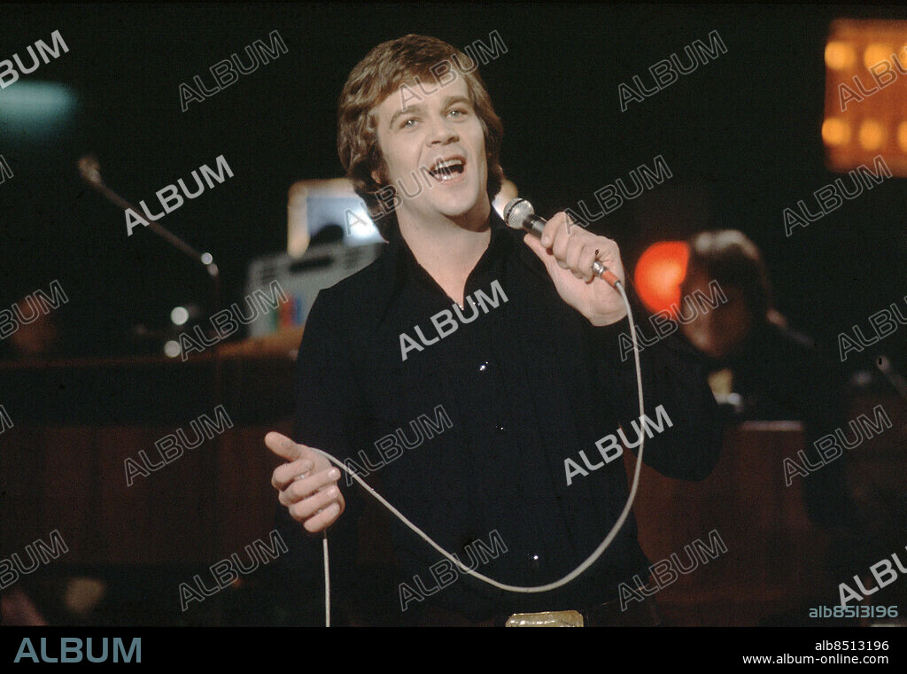 MELODIFESTIVALEN 1973 i TV-huset Stockholm Berghagen deltog med sången Ding dong. Schlager Sångare persons: LARS BERGHAGEN sites: STOCKHOLM;SVERIGE.