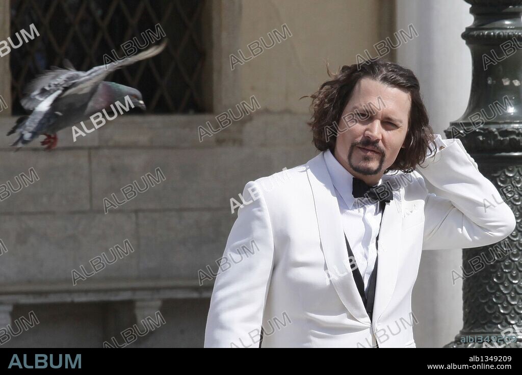 JOHNNY DEPP dans THE TOURIST, 2010, réalisé par FLORIAN HENCKEL VON DONNERSMARCK. Copyright GK FILMS.