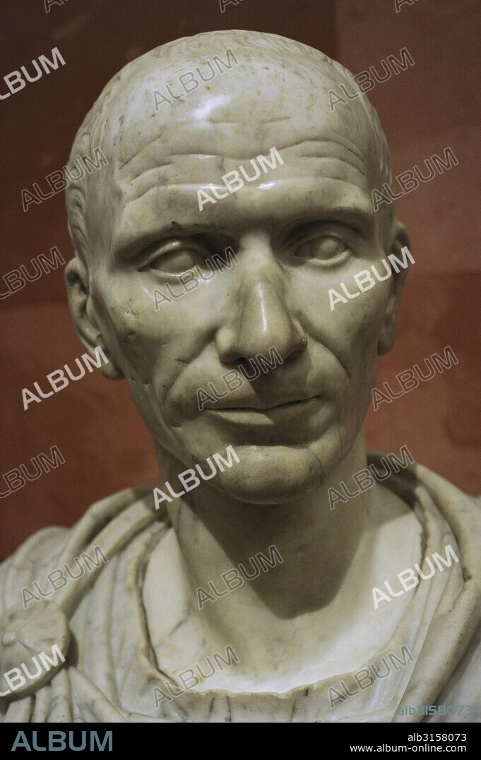 CESAR, Cayo Julio (100 a 44 a. C). Político y general romano. Llevó a cabo la conquista de la Galia. Jefe del imperio, dictador y censor a perpetuidad. Retrato de Cesar. Fechado en el siglo XVI, imitando un original romano del siglo I a. C. Mármol. Museo del Hermitage (The State Hermitage Museum). San Petersburgo. Rusia.