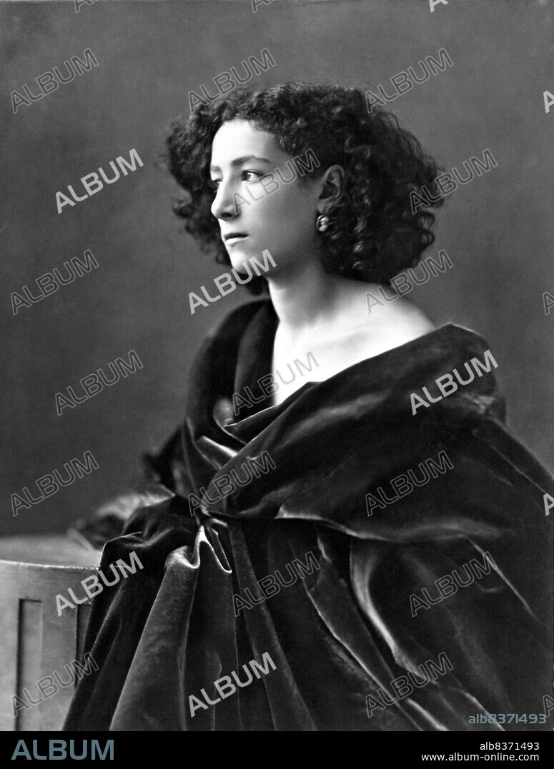 Sarah Bernhardt (23 October 1844 26 March 1923) was a French stage and early film actress. She was referred to as 'the most famous actress the world has ever known', and is regarded as one of the finest actors of all time.<br/><br/>. Bernhardt made her fame on the stages of France in the 1870s, at the beginning of the Belle Epoque period, and was soon in demand in Europe and the Americas. She developed a reputation as a sublime dramatic actress and tragedienne, earning the nickname 'The Divine Sarah'. In her later career she starred in some of the earliest films ever produced.