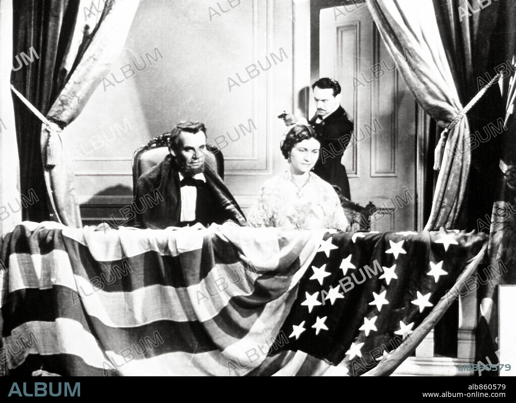 WALTER HUSTON in ABRAHAM LINCOLN, 1930, directed by D. W. GRIFFITH. Copyright UNITED ARTISTS/ART CINEMA.