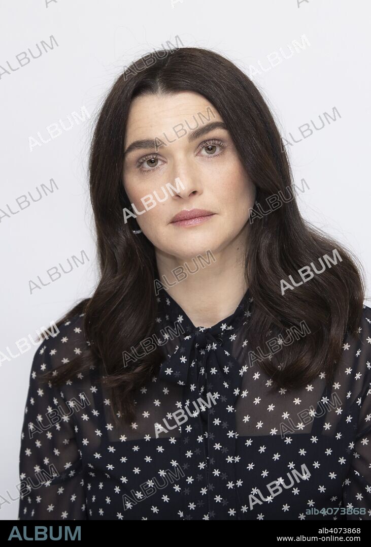 RACHEL WEISZ. November 16, 2018 - Hollywood, California, U.S. - Rachel Weisz stars in the movie The Favourite. 16/11/2018