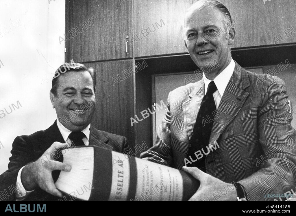 ARKIV 1978 -. Esselte:s Bengt Strandberg (tv) och Sven Wallgren (th).. Foto: Jan E Carlsson Kod: 11. COPYRIGHT SCANPIX SWEDEN.