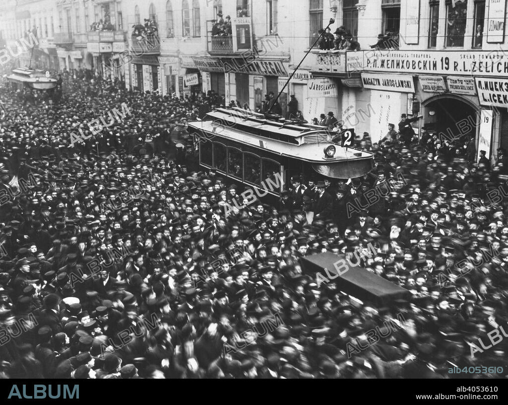 Funeral of Rabbi Elias Haim Meisel, Lodz, Poland, 1912. Mourners pack the streets to see  the coffin of the great philanthropist. Meisel (1821-1912), spelt variously Majzel or Maizel, built a factory for the handweavers who were unemployed as a result of the mechanisation of the textile industry.
