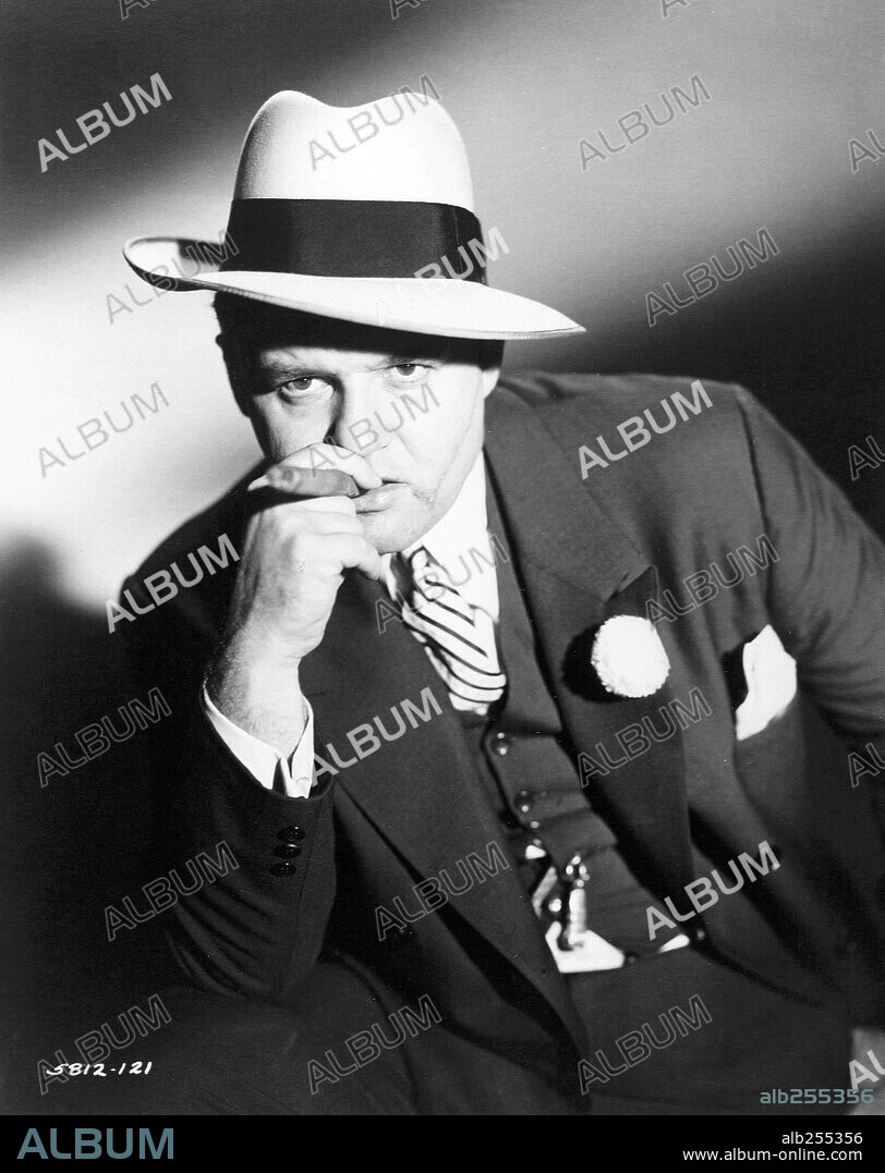 ROD STEIGER in AL CAPONE, 1959, directed by RICHARD WILSON. Copyright ALLIED ARTISTS.
