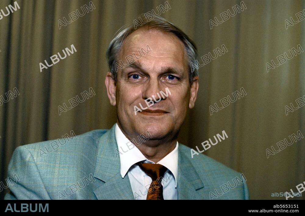 Korfmann, Manfred Professor für Ur- und Frühgeschichtliche Archäologie, Universität Tübingen. (er leitet seit 1988 die Ausgrabungen in Troia). Foto, Berlin, Juni 2002.