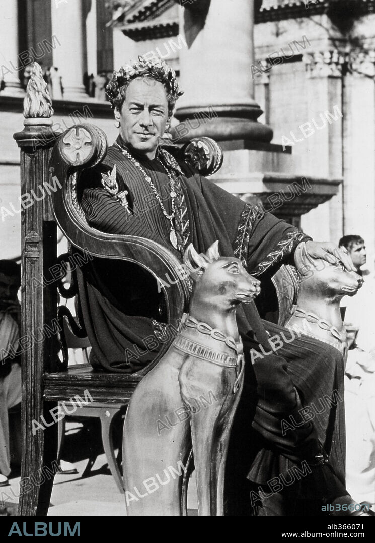 REX HARRISON en CLEOPATRA, 1963, dirigida por JOSEPH L. MANKIEWICZ. Copyright 20TH CENTURY FOX.