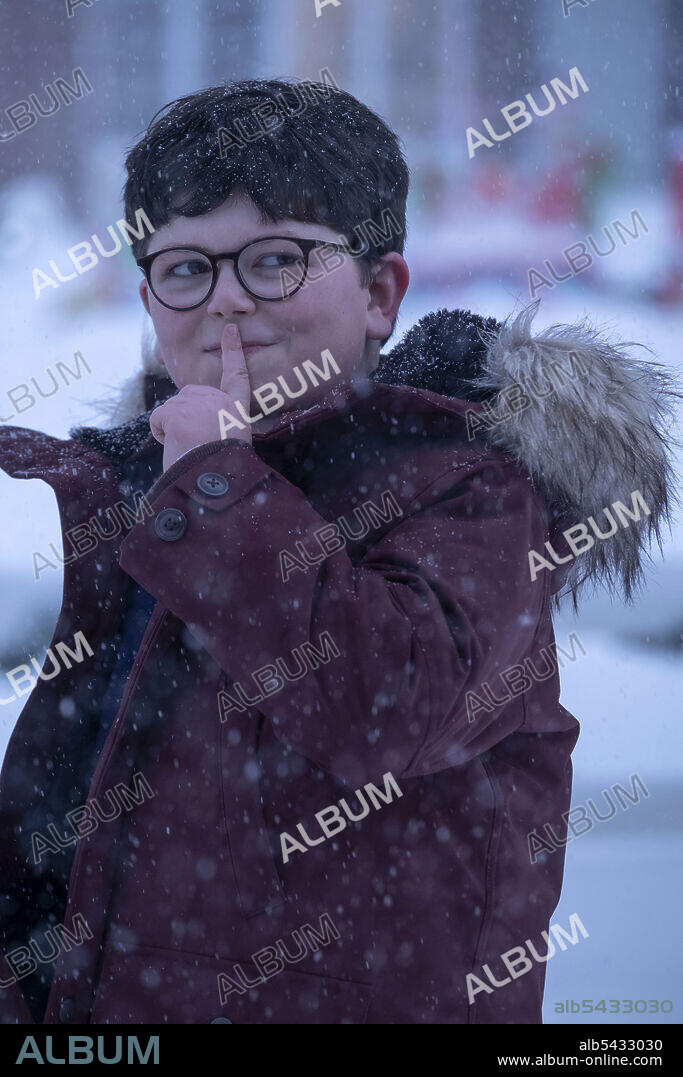 ARCHIE YATES dans MAMAN, J'AI RATÉ L'AVION!, 2021 (HOME SWEET HOME ALONE), réalisé par DAN MAZER. Copyright 20TH CENTURY STUDIOS.