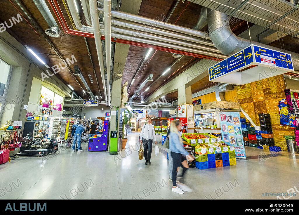 Shopping Center Plaza Mayor, Palma, Mallorca, balearic islands, Spain.