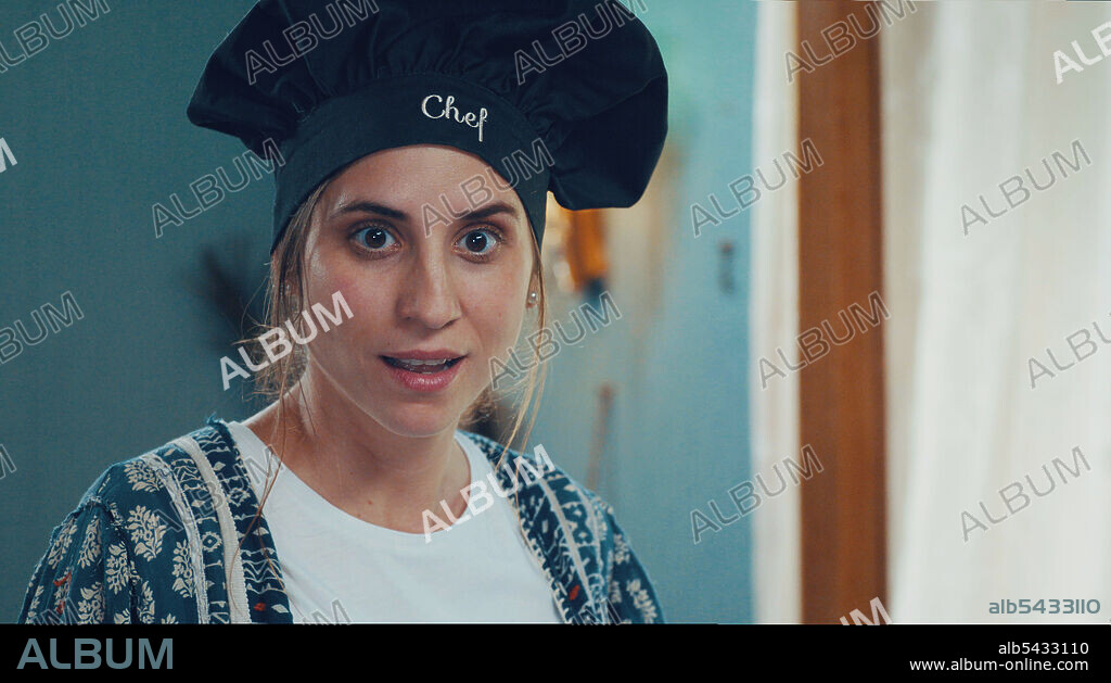 TERESA FERRER in TENGAMOS LA FIESTA EN PAZ, 2021, directed by JUAN MANUEL COTELO. Copyright INFINITO + 1.