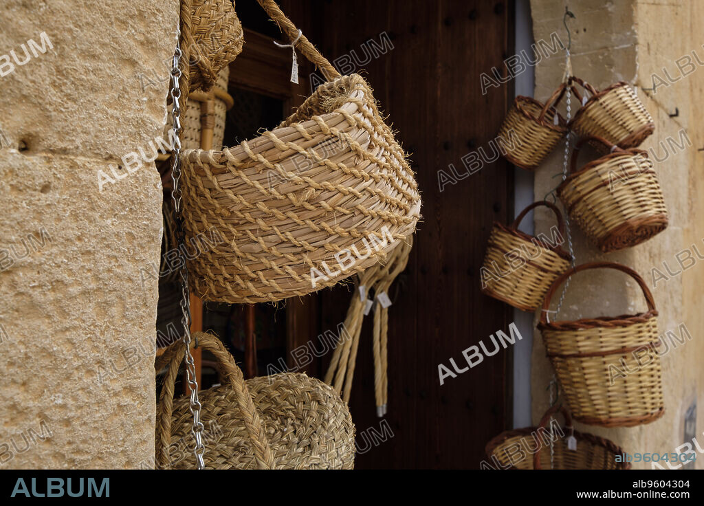 cestos de mimbre y esparto, Can Verdera, Campos, Mallorca, balearic islands, Spain.