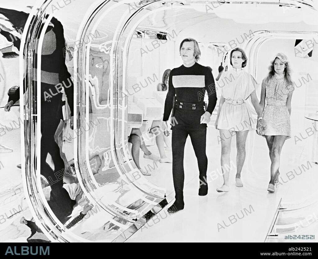 FARRAH FAWCETT, JENNY AGUTTER and MICHAEL YORK in LOGAN'S RUN, 1976, directed by MICHAEL ANDERSON. Copyright M.G.M.