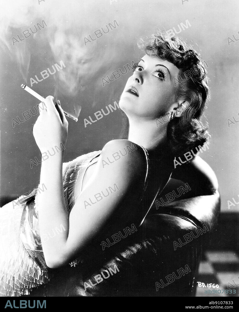 BETTE DAVIS en LA MUJER MARCADA, 1937 (MARKED WOMAN), dirigida por LLOYD BACON. Copyright WARNER BROTHERS.