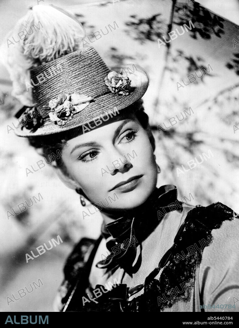 Hobson's Choice An attractive study of film actress Daphne Anderson in the London Films production Hobson's Choice. She plays Alice Hobson in the film, which has Charles Laughton and John Mills in starring roles. February 24, 1954. (Photo by Reuterphoto).