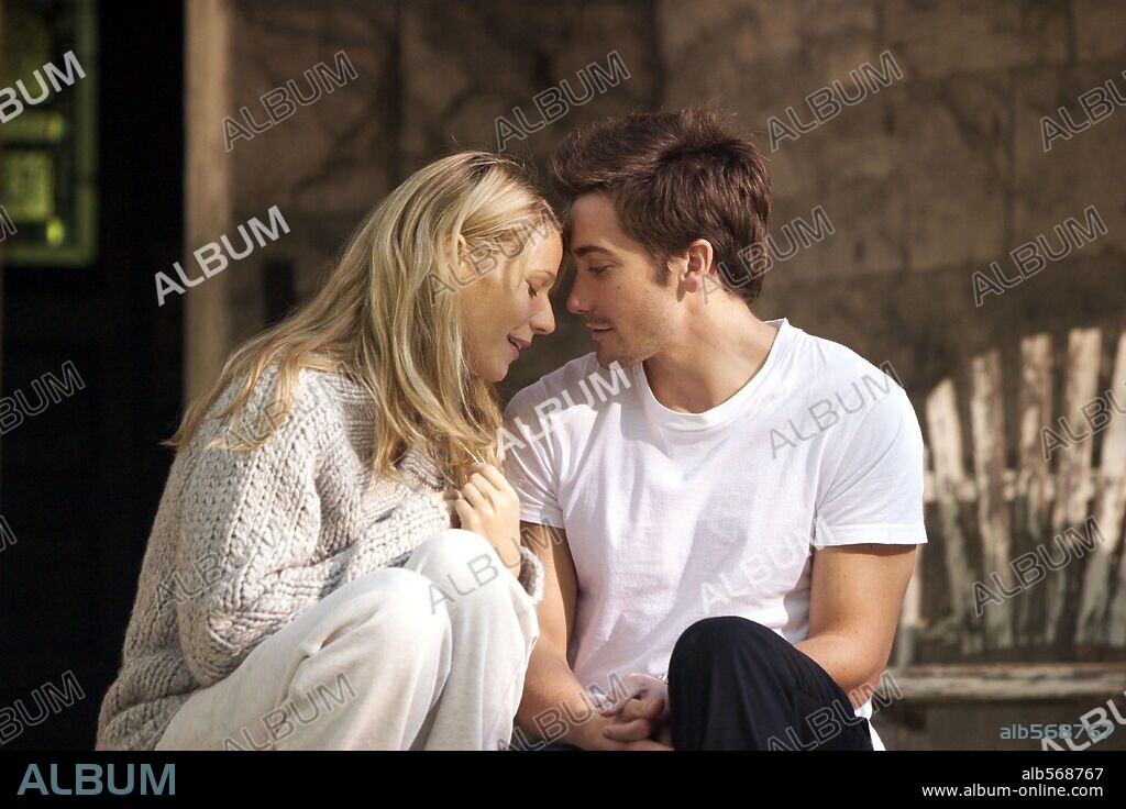 GWYNETH PALTROW and JAKE GYLLENHAAL in PROOF, 2005, directed by JOHN MADDEN. Copyright MIRAMAX FILMS.