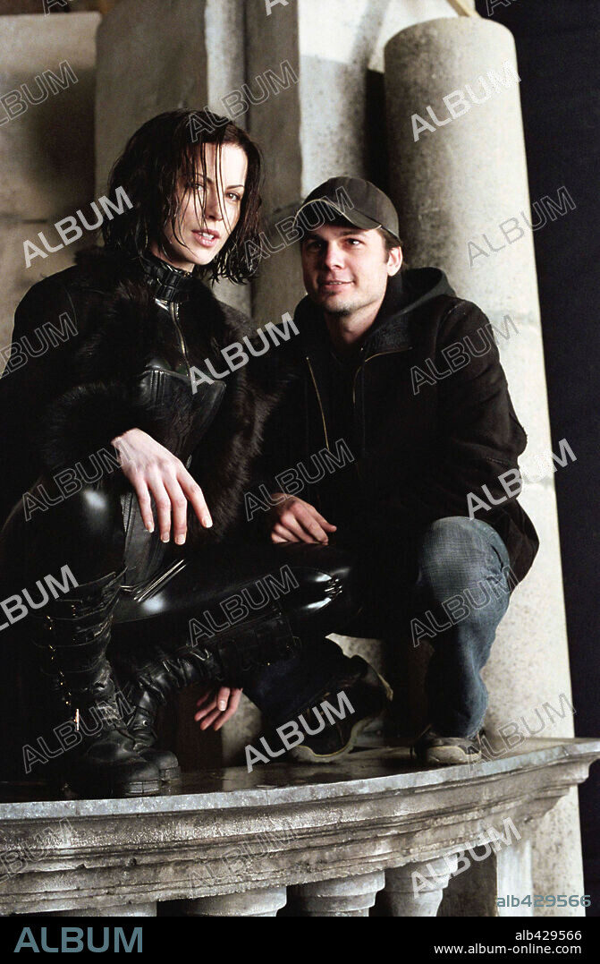 KATE BECKINSALE und LEN WISEMAN in UNDERWORLD, 2003, unter der Regie von LEN WISEMAN. Copyright SCREEN GEMS/LAKESHORE ENTERTAINMENT.