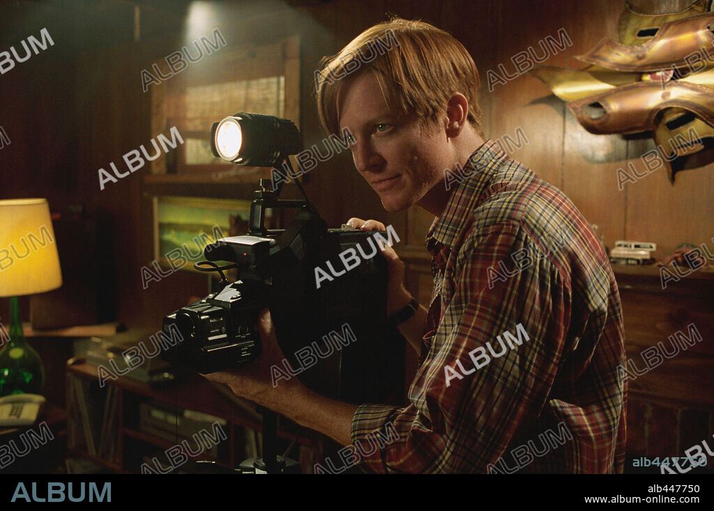 ERIC STOLTZ in THE BUTTERFLY EFFECT, 2004, directed by ERIC BRESS and J. MACKYE GRUBER. Copyright NEW LINE CINEMA / HARVEY, SHANE.